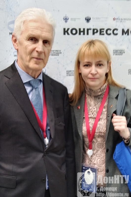 А. А. Фурсенко, помощник Президента РФ , и А. В. Алексеева,зав.отделом докторантуры и аспирантуры ДонНТУ